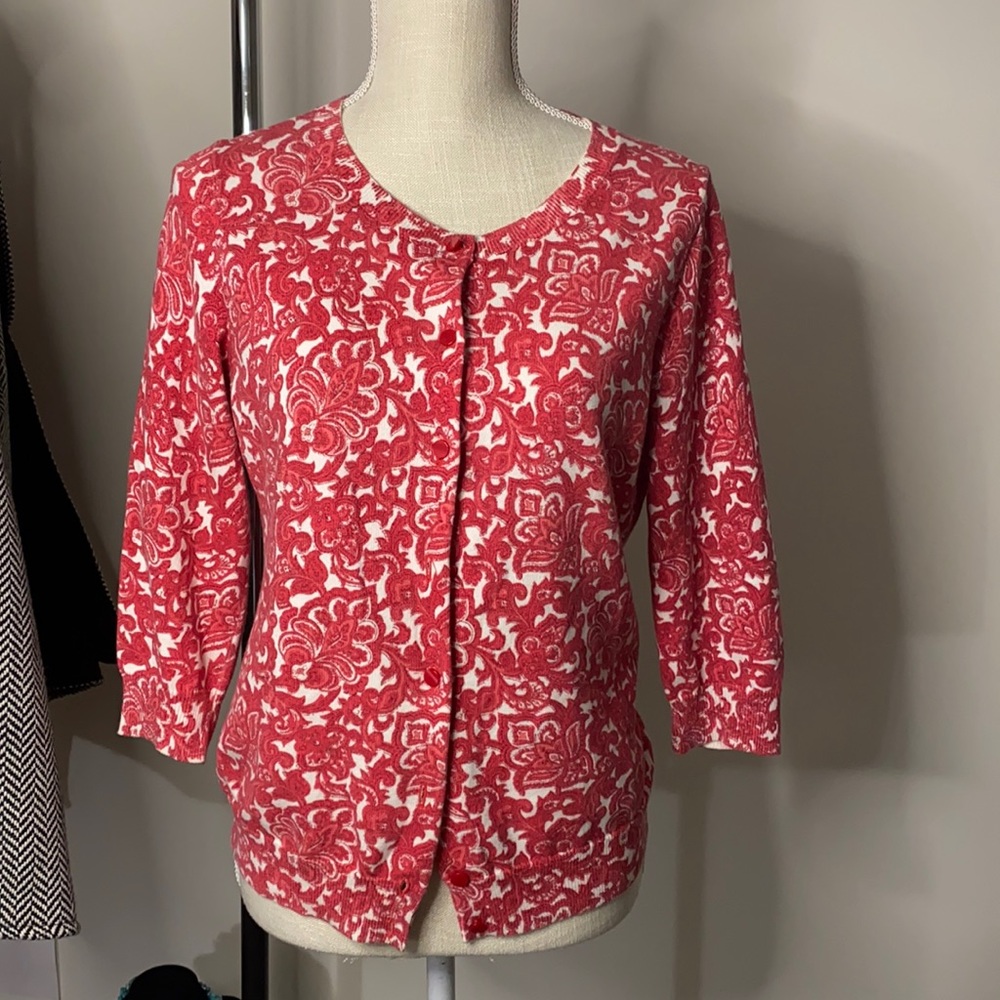 Talbots Red Pink Cream Cardigan Sweater 
Sweater cardigan 3/4 sleeve lightweight